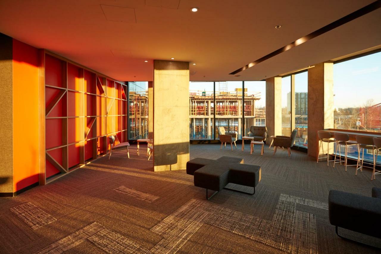 Alt Hotel Calgary East Village Eksteriør billede